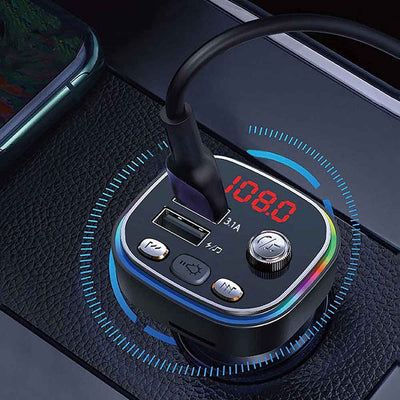 Multifunkčný transmitter do auta